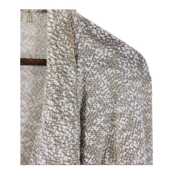 4/$45 SIMPLY Noelle Brown Off white Long Sleeve Asymmetrical Knit Cardigan XL - Picture 3 of 8